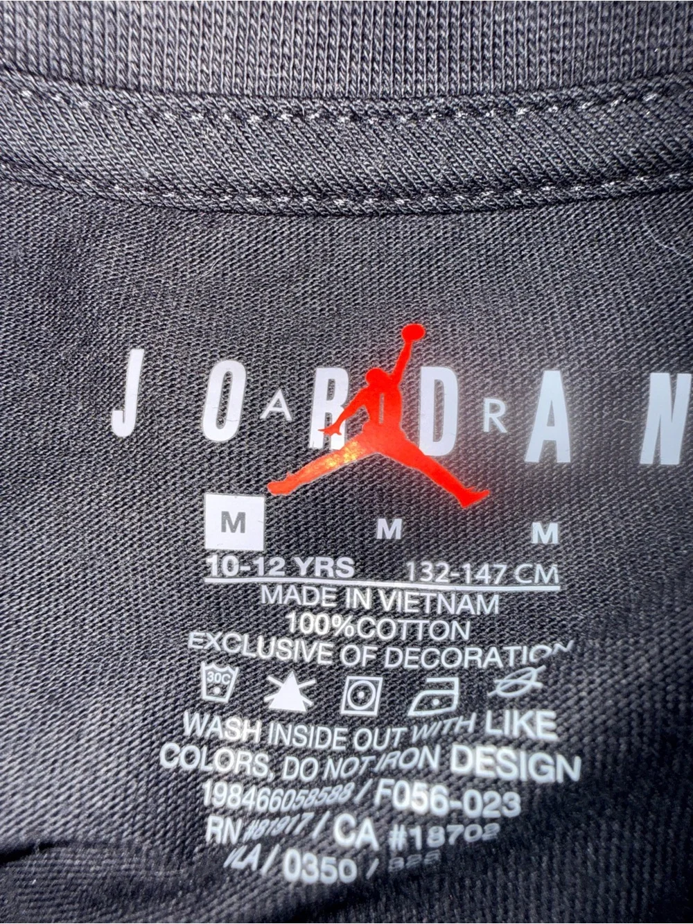 Jordan Jumpman Seasonal Graphic Tee Boys M NWT